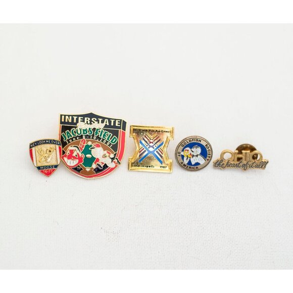 Vintage League Crests Collection Pin Lot - T14 - Picture 1 of 3